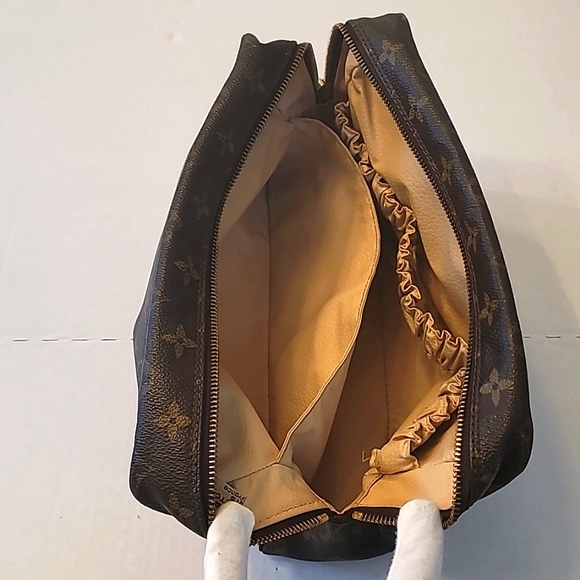 ✅️Louis Vuitton Monogram Trousse Toilette 28 Pouch Cosmetic Travel Handbag‼️ - Picture 10 of 12